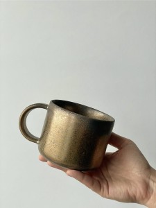 RUSTY GOLD mug 350 ml round handle