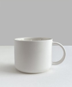 WHITE MATT porcelain mug 350 ml round handle